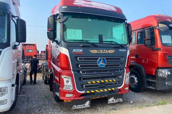 Sany Group Zhu Hong Edition 550hp 6X4 tractor (National V) dual-drive Weichai used tractor, yellow p for sale
