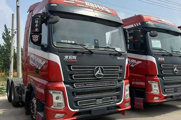 good Sany Group Zhu Hong Edition 500 HP 6X4 tractor (National V) dual-drive Weichai used tractor, yellow