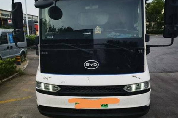 BYD T3 3T 4.46m Enclosed Box Truck Used Electric Truck Electric Enclosed Box Truck for sale