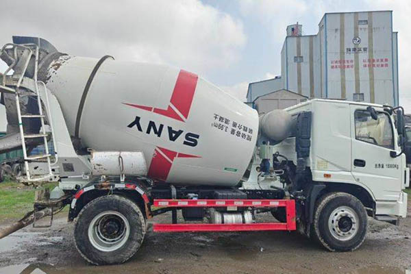 Sany Group 200HP 4X2 3.99m3 concrete mixer truck SYM5180GJB1F Yuchai used mixer truck for sale