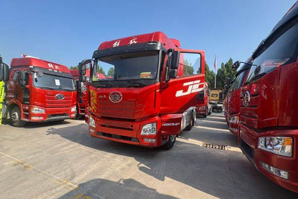 Qingdao Jiefang JH6 heavy-duty truck, 460 hp, 6x4, AMT, dual-drive, used Xichai tractor