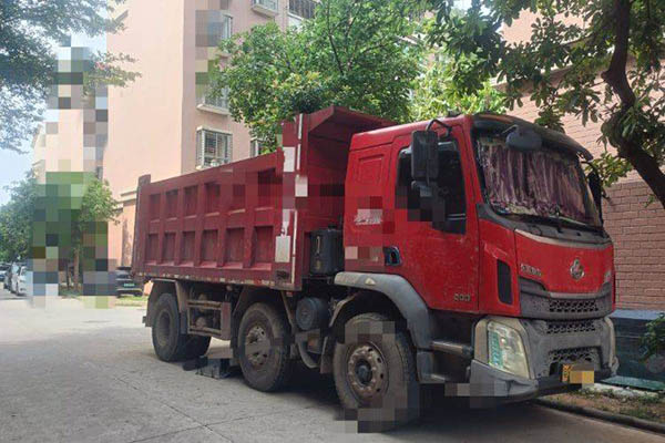 good Dongfeng Liuzhou Motor New Chenglong M3 220HP 6X2 4.8m dump truck (National V) with front and rear 4