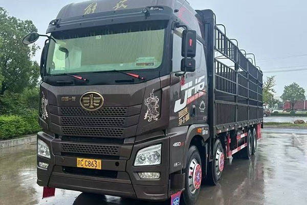 Qingdao Jiefang JH6 heavy-duty truck, 460 hp, 8x4, 9.4m slatted truck, used Xichai truck