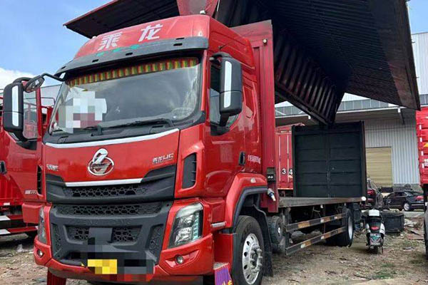 Dongfeng Liuzhou Motor Chenglong H5 260HP 4X2 Dump Truck (China VI) Single Axle Yuchai Used Truck Ye