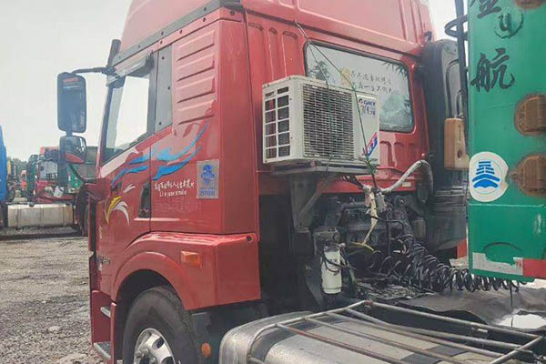 sale Qingdao Jiefang Han V Heavy Truck 2.0 Version 460 HP 6X4 Dual Drive Used Tractor