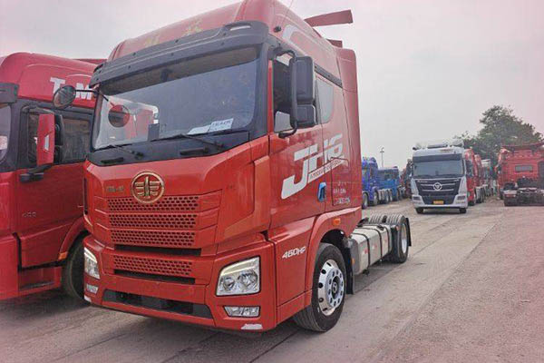 Qingdao Jiefang JH6 heavy-duty truck, 460 hp, 6x4 dual-drive, Weichai used tractor