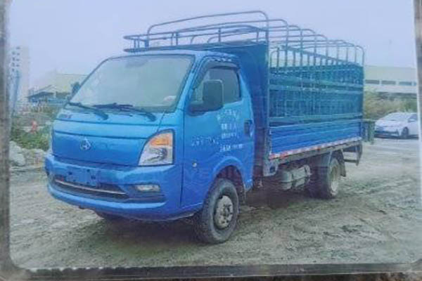Changan Leaper D5 PLUS Standard Edition 1.8L 125hp 3.75m Single-row Stakeout Pickup Truck (China VI for sale