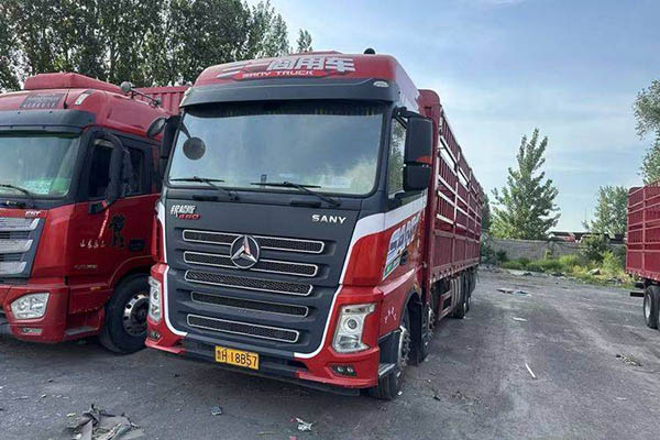 Sany Group Silver Pine Edition 460HP 8x4 9.5m Stake Truck (China VI) Front 4x4 Rear 8x8 Used Sany Po