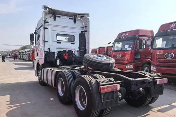 Qingdao Jiefang JH6 heavy-duty truck, Pilot Edition 2.0, 480 hp, 6x4, AMT, dual-drive, used Weichai for sale
