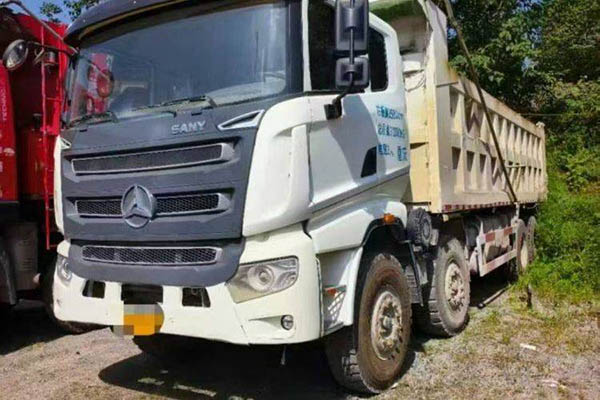 Sany Group heavy-duty version 490 horsepower 8x4 7.4m front four rear eight used Xichai dump truck