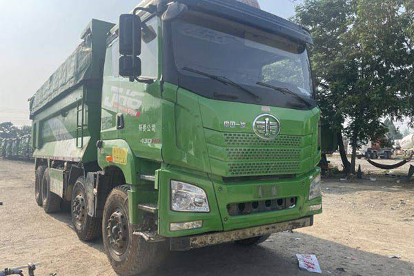 Qingdao Jiefang JH6 heavy-duty truck, 430 hp, 6x4, 6.5m dump truck, rear eight-wheel drive, used Wei for sale