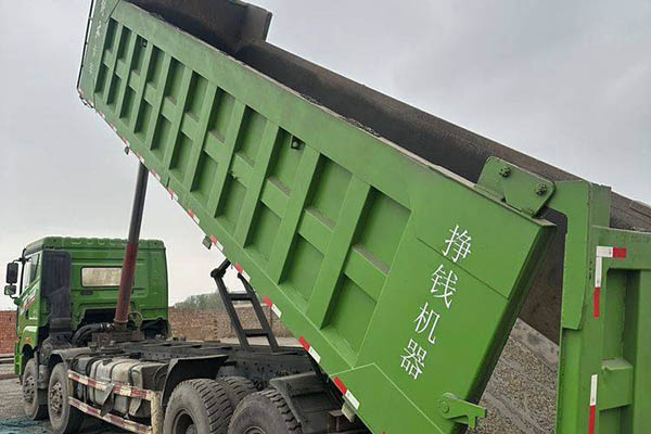 Qingdao Jiefang JH6 heavy-duty truck, 460 hp, 8x4, 8.6m dump truck, 8x4 front and 8x8 rear, used Wei in China