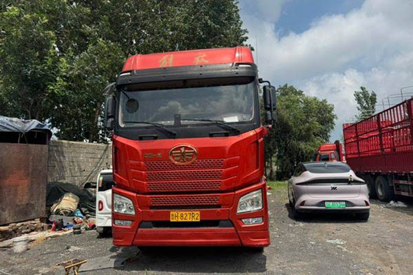 Qingdao Jiefang JH6 heavy-duty truck, Pilot Edition 2.0, 290 hp, 6x2, 9.5m, 4x4 front and 4x4 rear w for sale