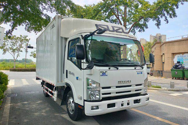 good Jiangling Kaiyun Blue Whale Heavy-Duty Standard Model 129HP 4.08m Single-Row Van Light Truck Single-Axle Used Qingling Isuzu Truck