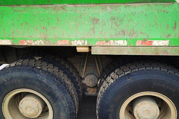 Qingdao Jiefang JH6 heavy-duty truck, 430 hp, 6x4, 5.8m, rear eight-wheel drive, used dump truck for sale