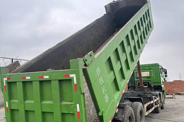 Qingdao Jiefang JH6 heavy-duty truck, 460 hp, 8x4, 8.6m dump truck, 8x4 front and 8x8 rear, used Wei for sale