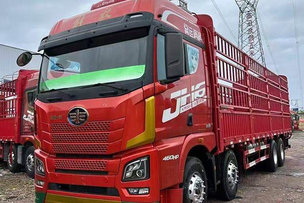 Qingdao Jiefang JH6 heavy-duty truck, 460 hp, 8x4, 9.4m slatted truck, used Xichai truck