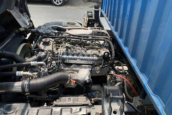 Jiangling Kaiyun Strong Edition Light Duty Standard Model 129HP 4.08m Single-row Van Light Truck Sin in China