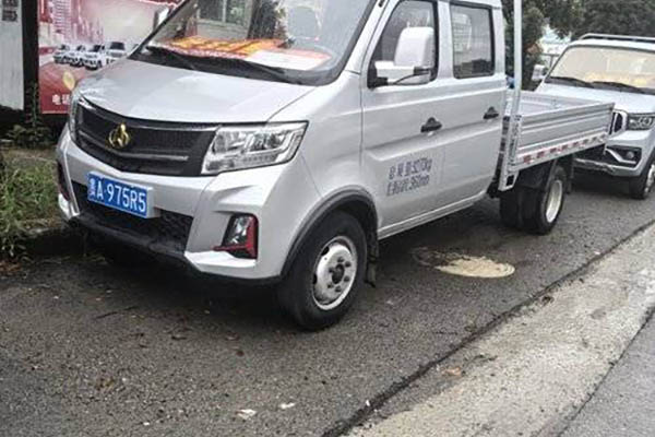 Changan X3 PLUS 2022 Flagship Model, 1.6L Gasoline, 122HP, 2.55m Double-Row Sideboard Mini Truck (Na