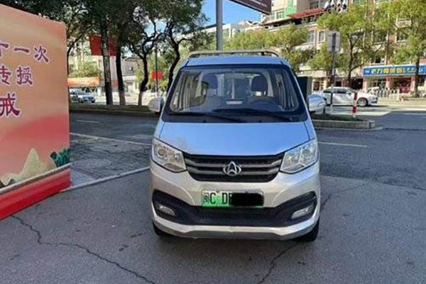 Changan Kuayuewang X1 2.84T 3.05m single-row pure electric flatbed mini truck. Used electric truck.