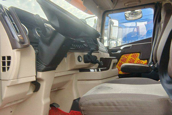 sale Qingdao Jiefang JH6 heavy-duty truck, Pilot Edition 2.0, 500 hp, 4x2, AMT, single-axle, used Xichai