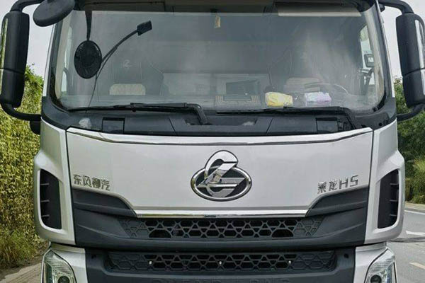 good Dongfeng Liuzhou Motor Chenglong H5 medium-duty truck, 245 hp, 4x2, 6.8m (China VI) single-axle, Yuc