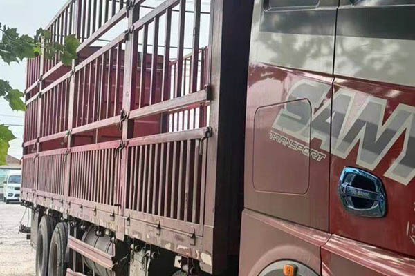 good Sany Group Junling Edition 430HP 8x4 9.5m Stake Truck (National V Emission Standard) Front 4x4 Rear