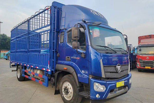 Foton Ruiwo ES5 185HP 4x2 6.8m single-axle sluice truck. Used Foton Cummins truck for sale