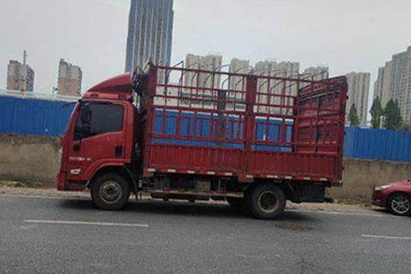 Shacman Delong K3000 160HP 4.18m single-row gate light truck (National V) single-axle Weichai used truck