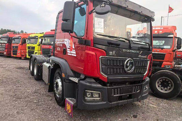 Shacman Heavy Duty Truck Delong M3000S 490HP 6X4 tractor (China VI) dual-drive Cummins used tractor with yellow license plate for sale