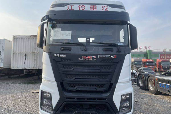 good JMC Heavy Duty Truck Weilong HV5 heavy-duty truck, 530 hp, 6x4 dual-drive, used JMC tractor truck