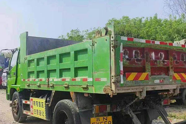 Futian Ruiwo E3 160HP 4.2m single-axle dump truck Yuchai used dump truck in China