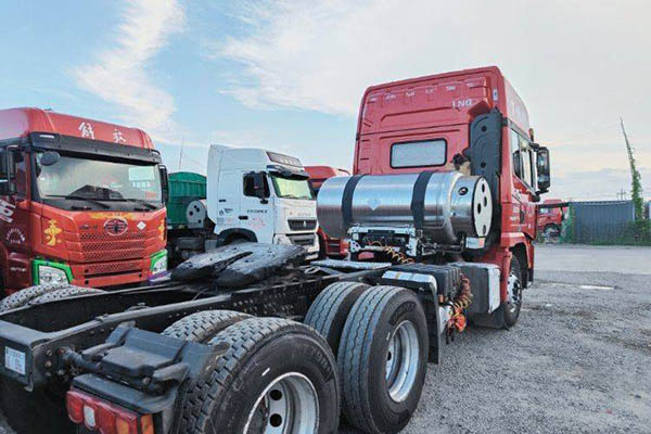 Shacman Heavy Duty Truck Delong M3000 440HP 6X4 tractor (National V) dual-drive Cummins used tractor for sale