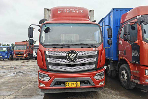 good Foton Euro Air R Series 220HP 7.8m Displacement Semi-van Truck Single Axle Used Foton Cummins Truck