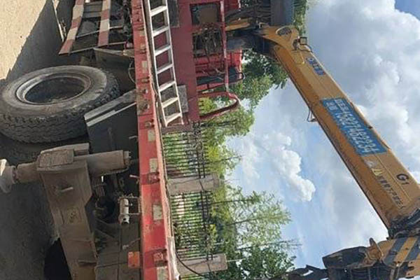 sale Dongfeng Truck-Mounted Crane Dongfeng Chassis 200 6.5 4X2