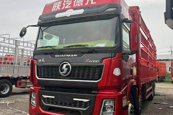 sale Shacman Delong X5000 Classic Edition 460HP 8x4 9.5m AMT Automatic Transmission Stake Truck (China VI) Front 4x4 Rear 8x8 Weichai Used Truck