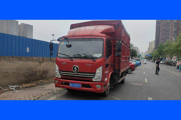 good Shacman Delong K3000 160HP 4.18m single-row gate light truck (National V) single-axle Weichai used truck
