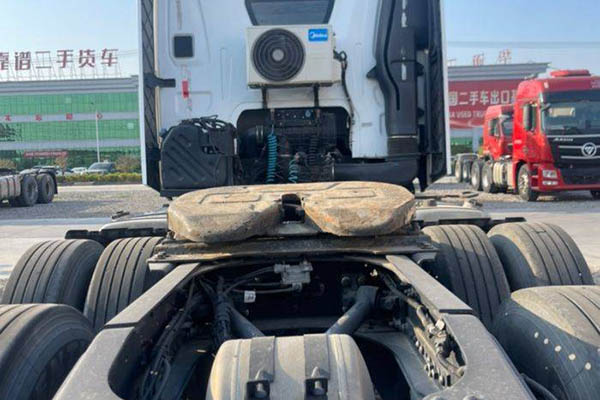 JMC Heavy Duty Truck Weilong Heavy Duty Truck 530HP 6X4 Dual Drive Tractor Truck Used Weichai Tractor Truck in China
