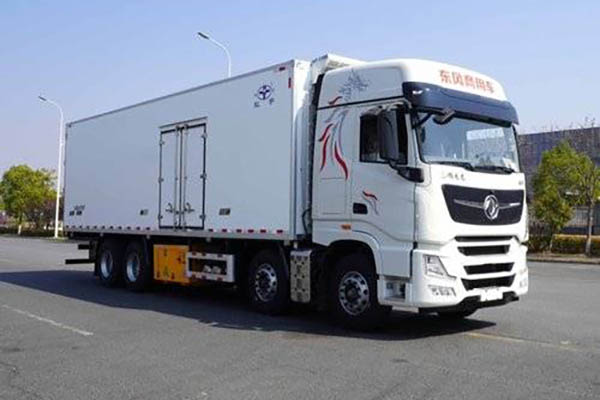 Dongfeng Tianlong 560 9.45 8x4 Refrigerated Truck Dongfeng Commercial Vehicle for sale