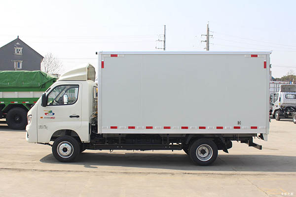 Foton Xiangling M2 truck in China