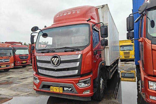 Foton Euro Air R Series 220HP 7.8m Displacement Semi-van Truck Single Axle Used Foton Cummins Truck