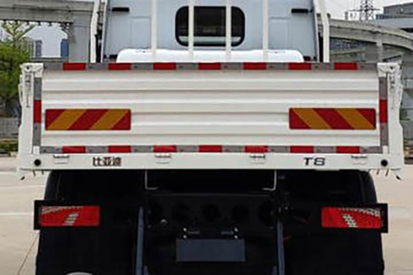 BYD T8 18T 4.95m single-row pure electric flatbed truck (BYD1180D7MBEV) 348kWh in China