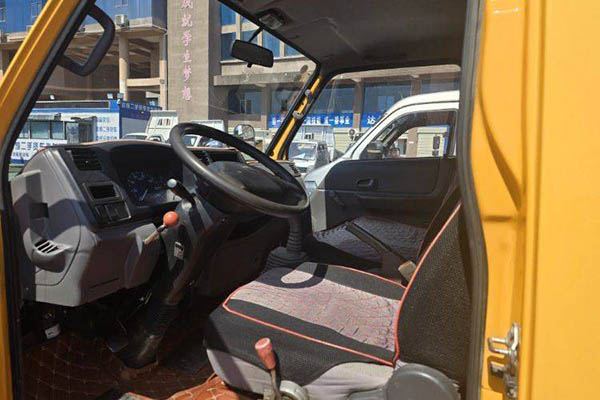 sale Jiangling Shunda 116HP 4X2 3.19m single axle dump truck. Used Qingling Isuzu dump truck