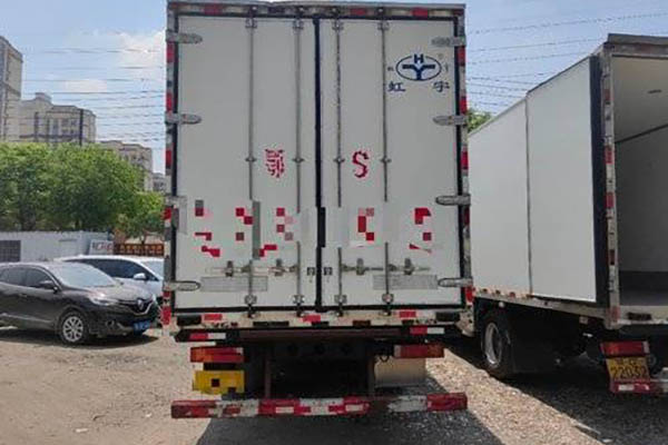 Dongfeng Tianjin KR PLUS 290 7.8 Refrigerated Truck Dongfeng Commercial Vehicle in China