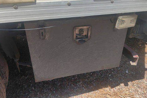 sale Refrigerated truck Shacman Delong K3000 160 4.2 4X2