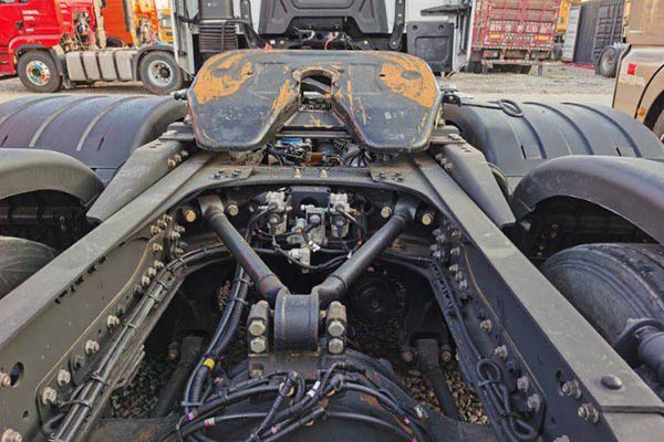 sale Shacman Heavy Duty Truck Delong X6000 Comfort Edition 560HP 6X4 Tractor Truck (National VI) Dual Drive Weichai Used Tractor Truck