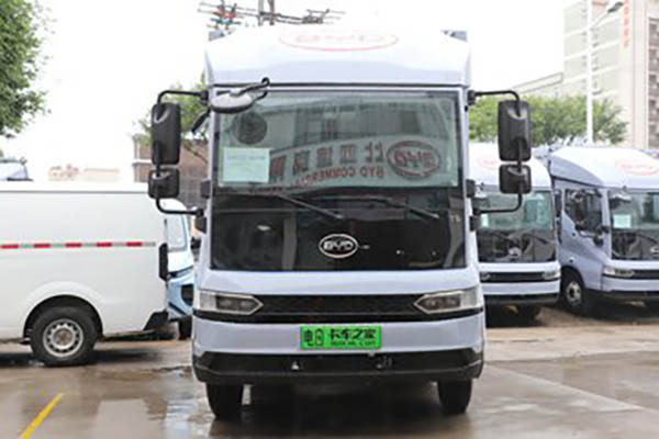 BYD T5EV Technology Edition 4.5T 4.03m single-row pure electric van light truck