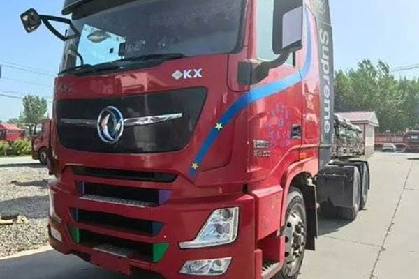 Dongfeng Commercial Vehicles Tianlong flagship KX 500hp 6x4 LNG tractor (China VI) dual-drive. Used Dongfeng Cummins tractor. for sale