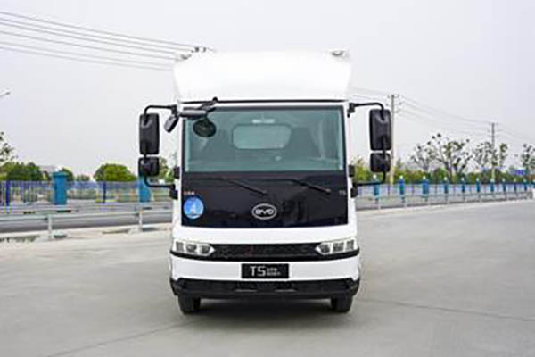 BYD T5DM Fortune Edition 4.03m single-row plug-in extended-range hybrid van light truck Fudi 18.3kWh