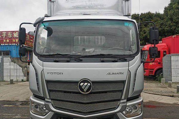 good Used Foton Aumark 5 Series medium truck, standard version, 170 hp, 4x2, 7.75m box truck, single axle, Cummins